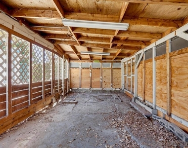 2805 Massachusetts Ave. - Photo Thumbnail 28