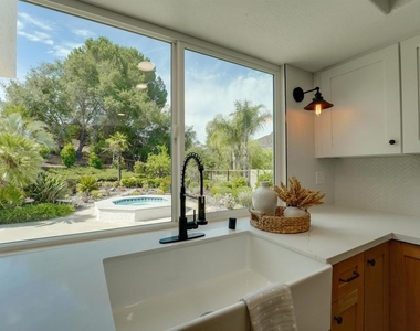 3302 Vista Rocosa - Photo Thumbnail 26