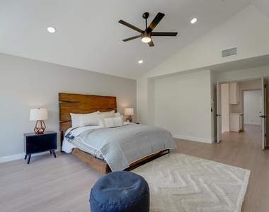3302 Vista Rocosa - Photo Thumbnail 60