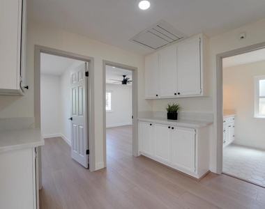 3302 Vista Rocosa - Photo Thumbnail 43