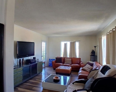 1641 Sunset Cliffs Blvd - Photo Thumbnail 1