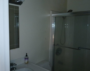 1641 Sunset Cliffs Blvd - Photo Thumbnail 17