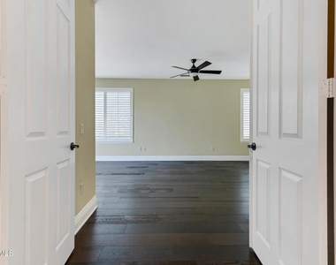406 Granite Hills Street - Photo Thumbnail 41