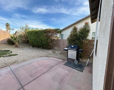 80742 Diamondback Trail - Photo Thumbnail 12