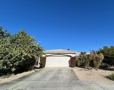 80742 Diamondback Trail - Photo Thumbnail 5