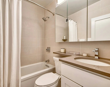 East 34th Street - Photo Thumbnail 4