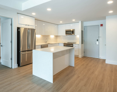 285 Third Street - Photo Thumbnail 76