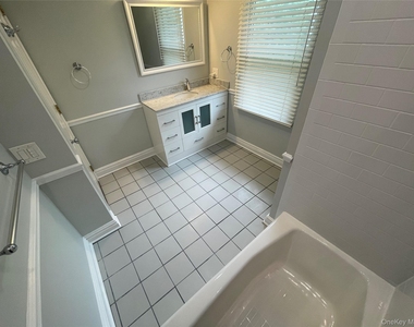 241 Central Avenue - Photo Thumbnail 18