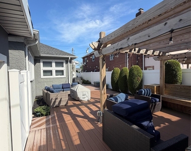 607 Lincoln Boulevard - Photo Thumbnail 8