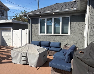 607 Lincoln Boulevard - Photo Thumbnail 12
