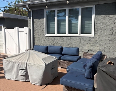 607 Lincoln Boulevard - Photo Thumbnail 6