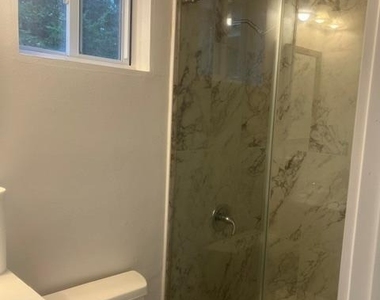 12 Edna Ln - Photo Thumbnail 3