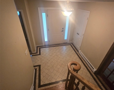 60 Highview Road - Photo Thumbnail 2