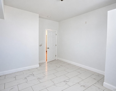 45 Lynbrook Avenue - Photo Thumbnail 15