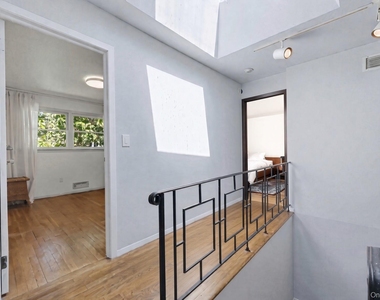 6 Lark Avenue - Photo Thumbnail 20