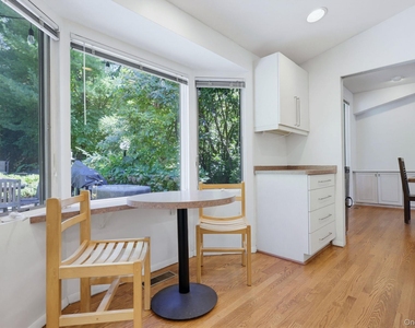 6 Lark Avenue - Photo Thumbnail 10