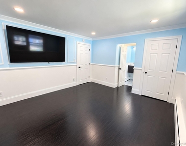 305 Smithtown Boulevard - Photo Thumbnail 9