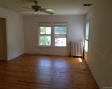 415 Myrtle Avenue - Photo Thumbnail 6