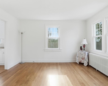 12 Summit Boulevard - Photo Thumbnail 5