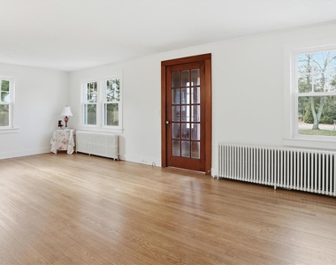 12 Summit Boulevard - Photo Thumbnail 1