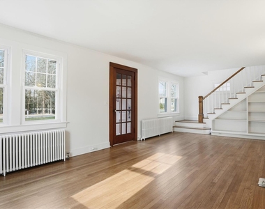 12 Summit Boulevard - Photo Thumbnail 2