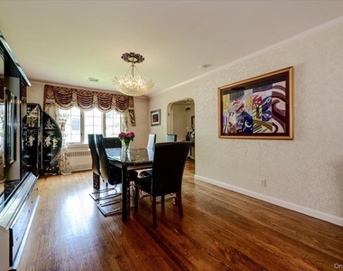 928 Northfield Road - Photo Thumbnail 7