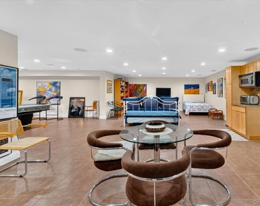 81 Montgomery Boulevard - Photo Thumbnail 30