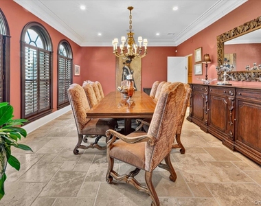 81 Montgomery Boulevard - Photo Thumbnail 25