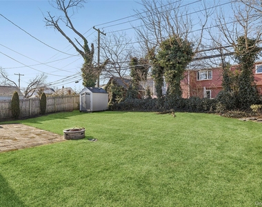 22 Shelter Lane - Photo Thumbnail 12