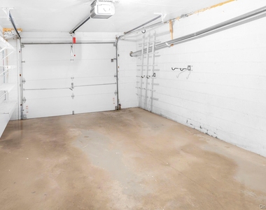 24 Millbrook Hollow Lane - Photo Thumbnail 27