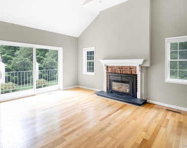 24 Millbrook Hollow Lane - Photo Thumbnail 6