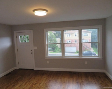 47 Gibson Place - Photo Thumbnail 10
