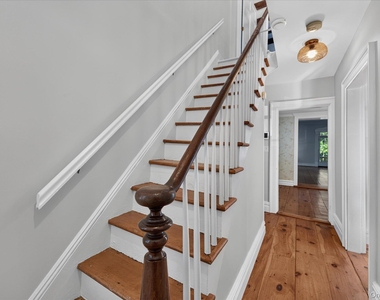 138 Main Street - Photo Thumbnail 6