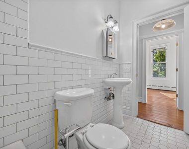 138 Main Street - Photo Thumbnail 36