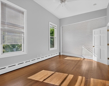 138 Main Street - Photo Thumbnail 31