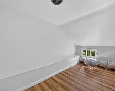 138 Main Street - Photo Thumbnail 39