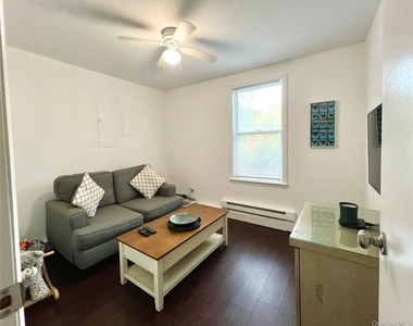 330 Horsepound Road - Photo Thumbnail 4