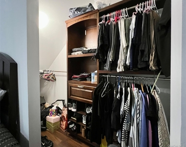 330 Horsepound Road - Photo Thumbnail 3