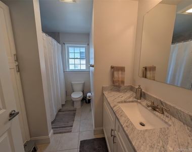 101 West Street - Photo Thumbnail 13