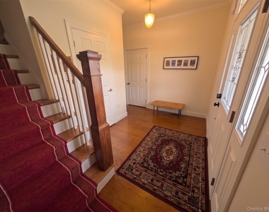 101 West Street - Photo Thumbnail 8