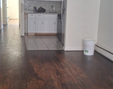2933 Beach Channel Drive - Photo Thumbnail 1