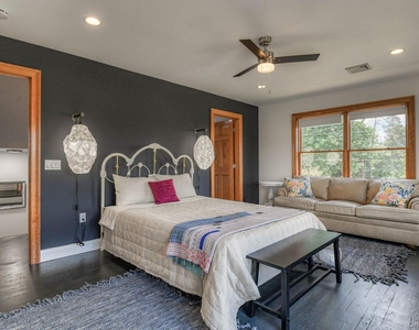 81 Nicoll Street - Photo Thumbnail 20