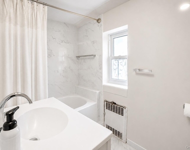 5 Quintard Drive - Photo Thumbnail 15