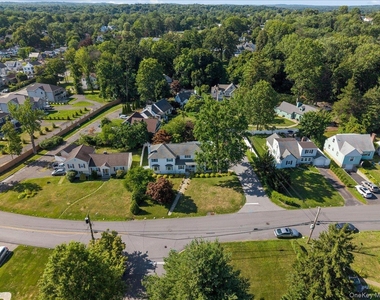 5 Quintard Drive - Photo Thumbnail 21