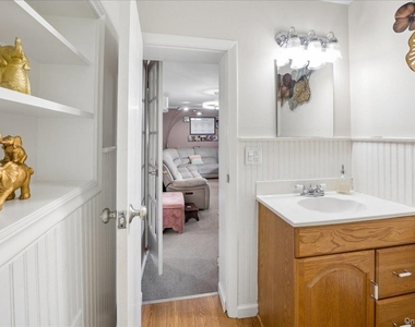 5 Quintard Drive - Photo Thumbnail 9