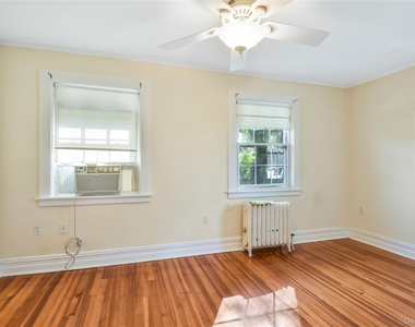 806 Pelhamdale Avenue - Photo Thumbnail 14