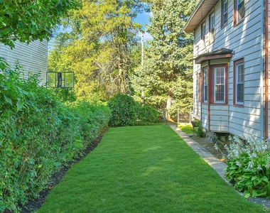 806 Pelhamdale Avenue - Photo Thumbnail 25