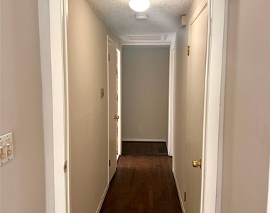 532 Park Avenue - Photo Thumbnail 7