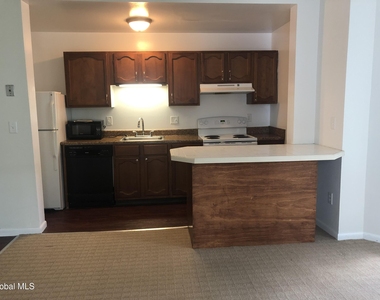 124 Phila Street - Photo Thumbnail 2