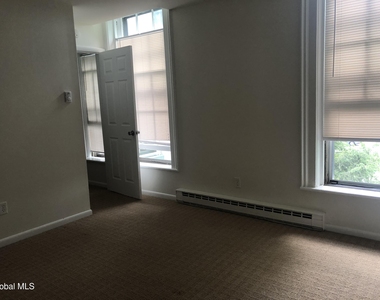 124 Phila Street - Photo Thumbnail 5